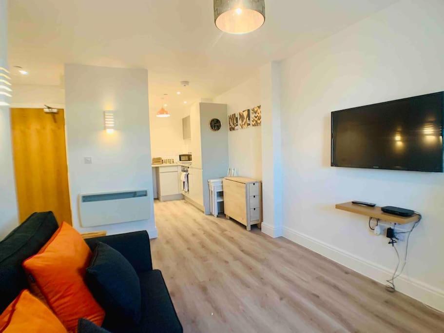 Апартаменты Lovely Central Bournemouth Flat 10 Minute To Beach Экстерьер фото