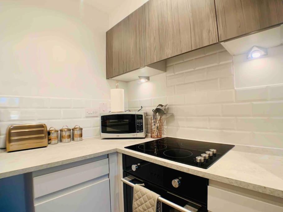 Апартаменты Lovely Central Bournemouth Flat 10 Minute To Beach Экстерьер фото